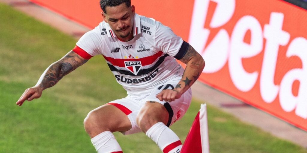 Leia ofício da FPF sobre chutes em bandeiras de escanteio nas semifinais