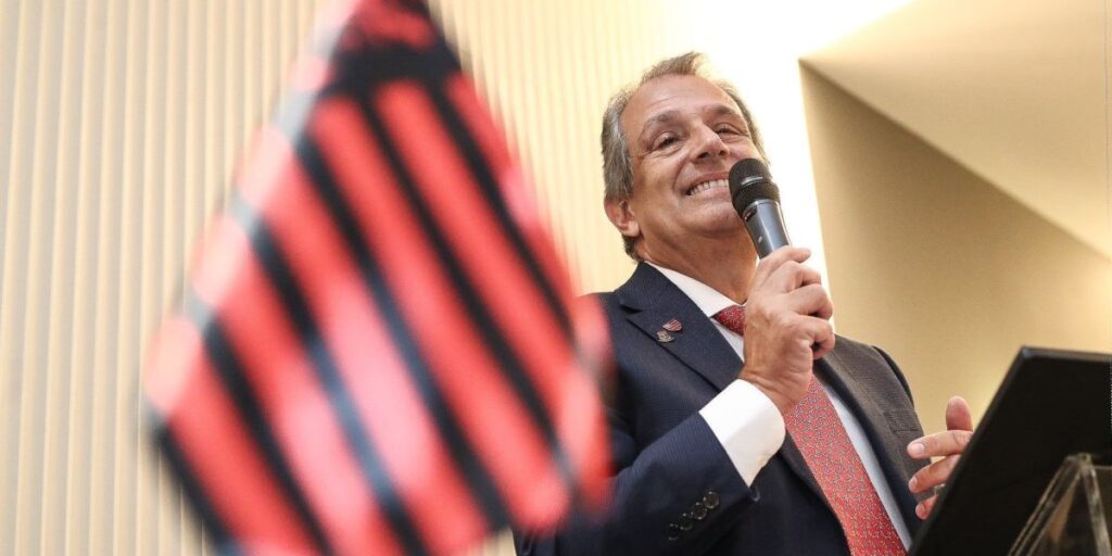 Flamengo justifica não assinatura de manifesto sobre racismo