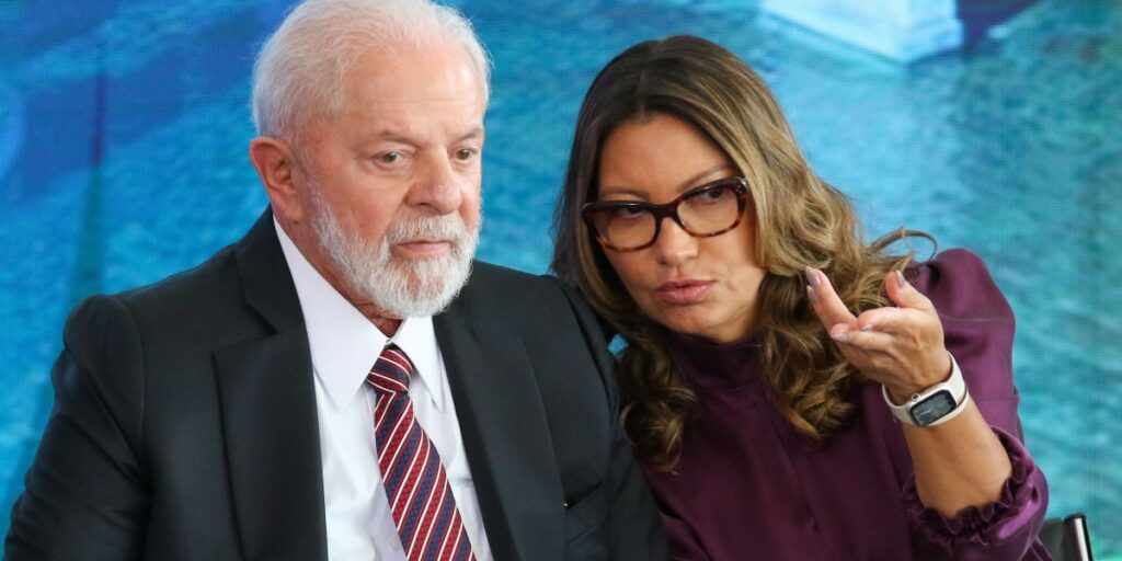 Lula designa Janja para representar Brasil em cúpula na França