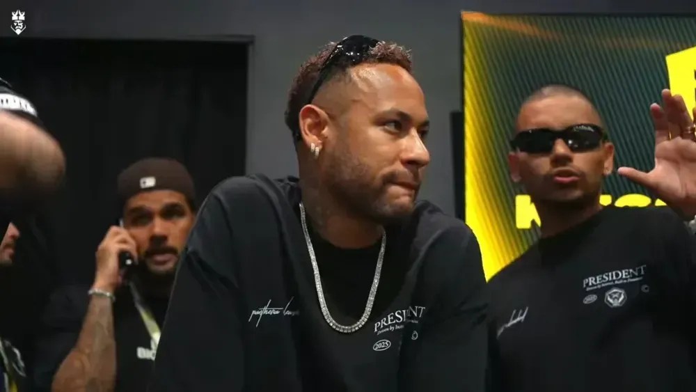 Desfalque no Santos, Neymar marca presença em estreia da Kings League