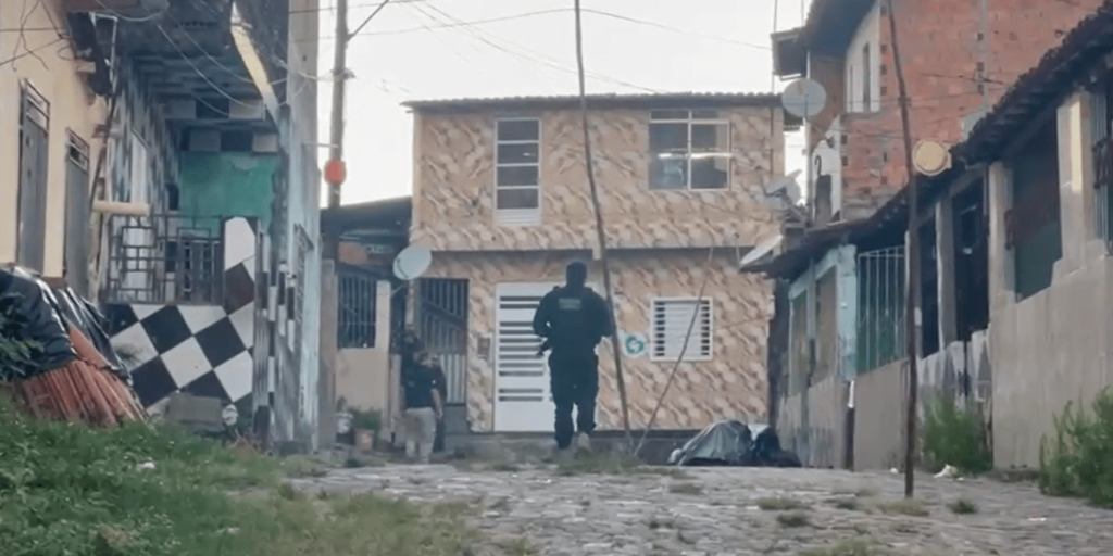 Operação contra facções criminosas prende mais de 400 suspeitos na Bahia