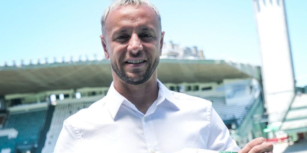 Rafinha se pronuncia após saída polêmica do Coritiba