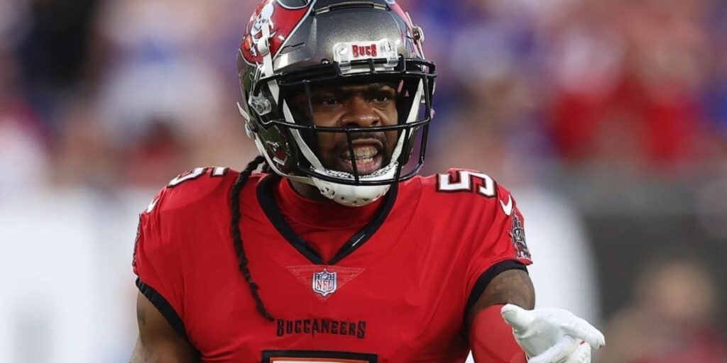 Astro da NFL tem casa assaltada por ladrões; família estava na residência