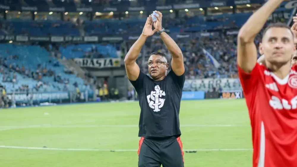 Roger é o oitavo técnico campeão por Inter e Grêmio; relembre outros nomes