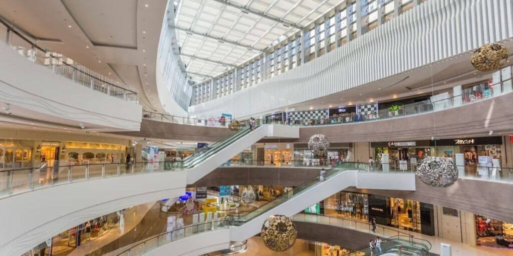 Visitas aos shoppings não se recuperaram totalmente desde a pandemia