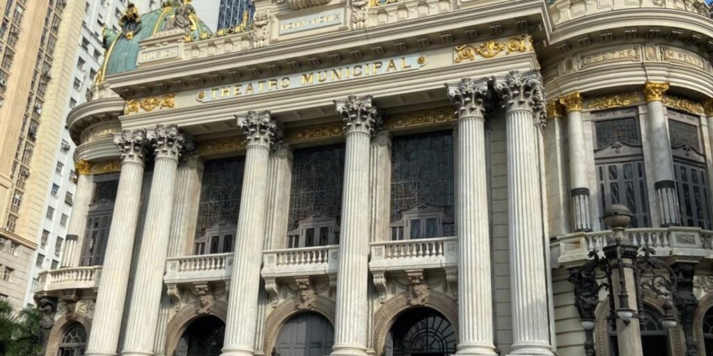 Theatro Municipal do Rio anuncia temporada 2025 com popularização
