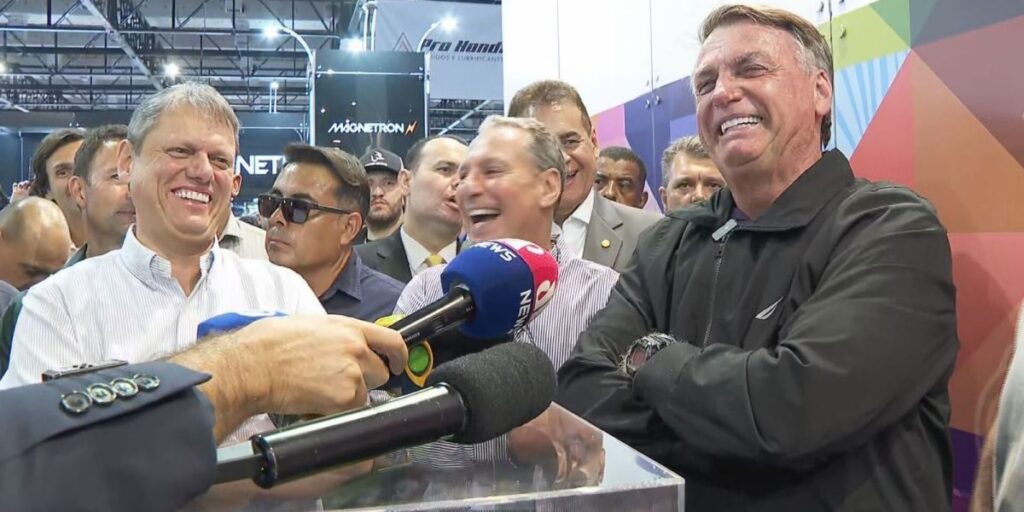 Bolsonaro sobre Tarcísio: "Foi amor à primeira vista, desde 2018"