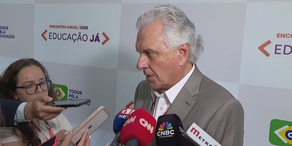 "Vai depender dele", diz Caiado sobre Gusttavo Lima ser vice