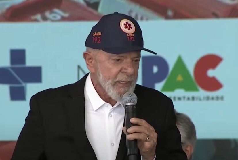 Lula fala em descobrir "ladrão que passou a mão no direito de comer ovo"