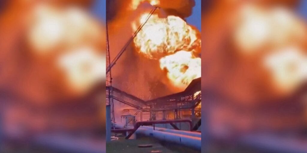Rússia acusa Ucrânia de ataque em depósito de petróleo; veja explosão