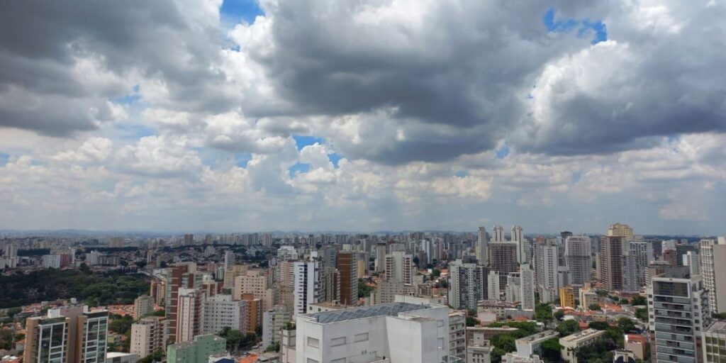 Verão foi marcado por recordes de calor e temporais severos pelo Brasil