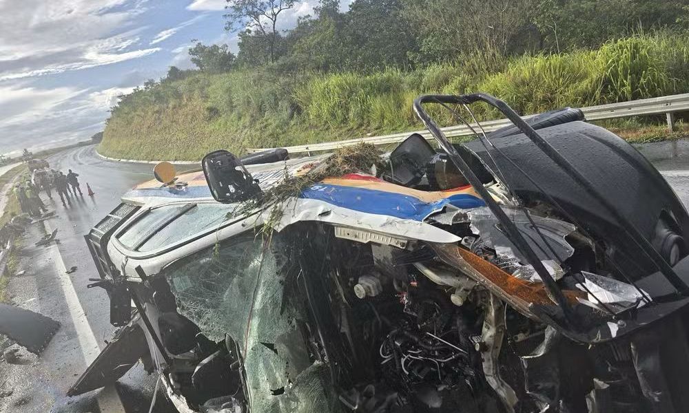 Soldado morre após acidente com viatura da PM em Minas Gerais