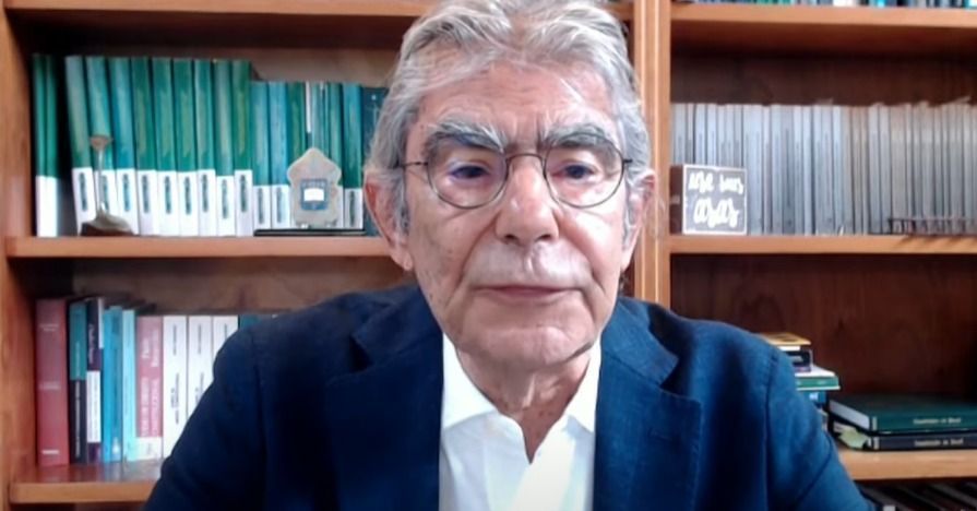 Basta a tentativa para materializar crime de golpe, diz Ayres Britto à CNN