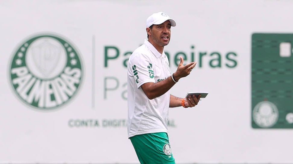 Escalação do Palmeiras: Abel deve mudar time em final contra o Corinthians