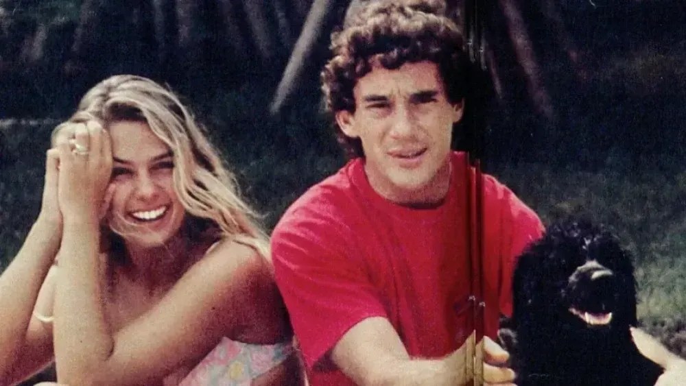 Aniversário de Ayrton Senna: Adriane Galisteu faz homenagem e publica foto