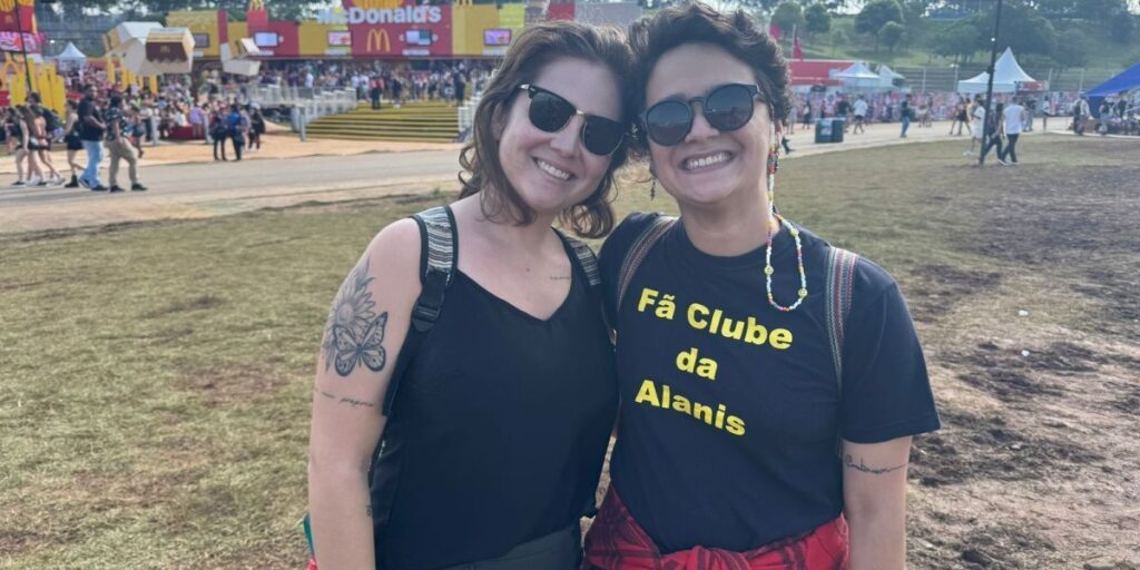 Lollapalooza: Alanis Morissette uniu casal, batizou fã e inspirou mestrado