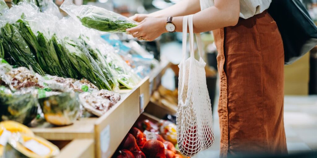 CPI preliminar europeu desacelera e marca taxa anual de 2,4% em fevereiro