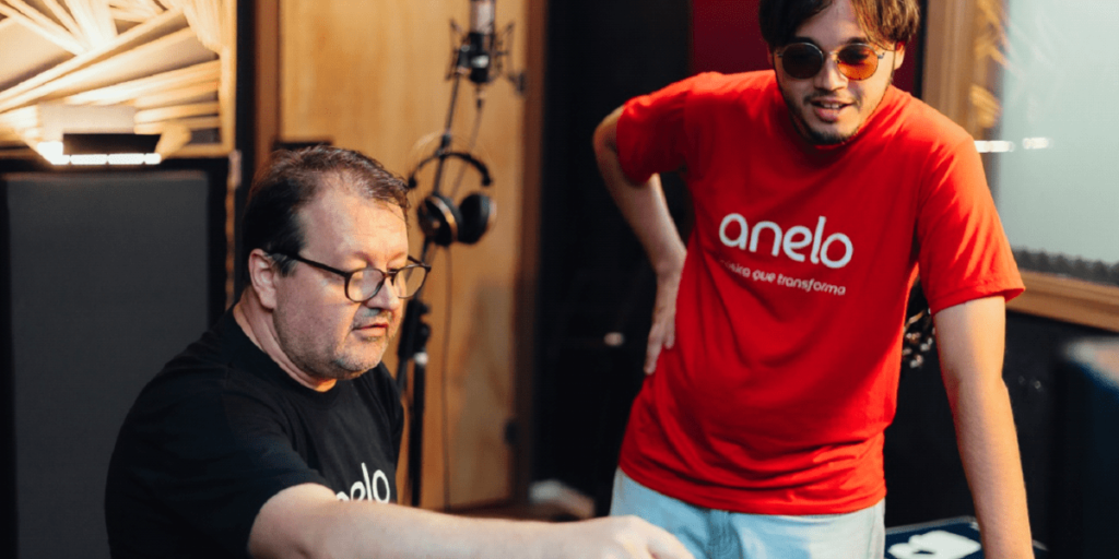 Instituto lança música de cantor autista sobre vivências dentro do espectro