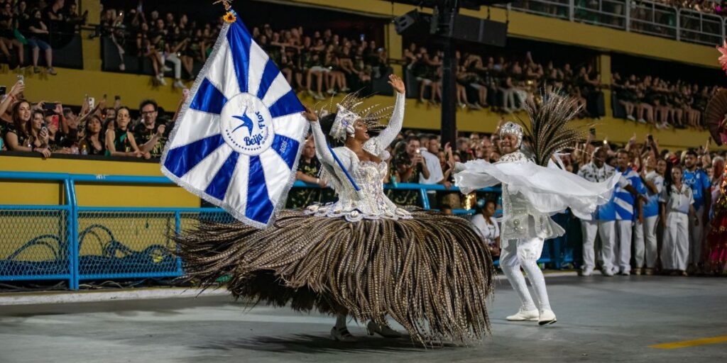 "Canalhas" e "ratos": veja reclamações de escolas de samba do Rio