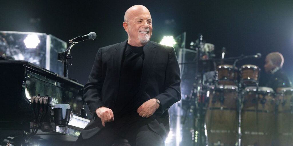 Aos 75 anos, Billy Joel adia turnê por condição médica e lamenta nas redes