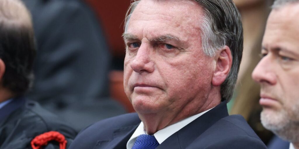 Bolsonaro é o 6º presidente a se tornar réu em ação penal; veja outros