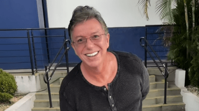 Com projeto no SBT, Boninho pede bênção à "estrela" de Silvio Santos