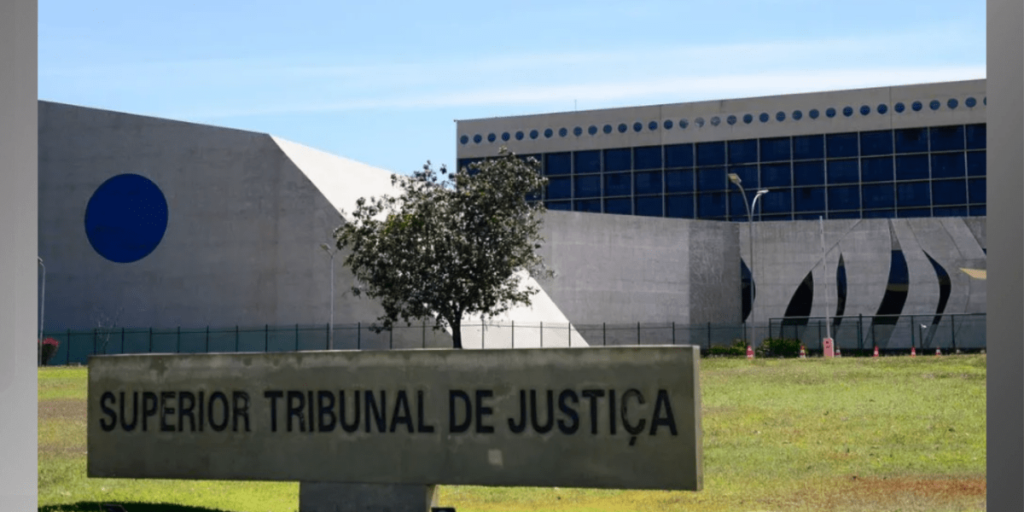 STJ: falas de Bolsonaro sobre urnas não podem ser alvo de ação popular
