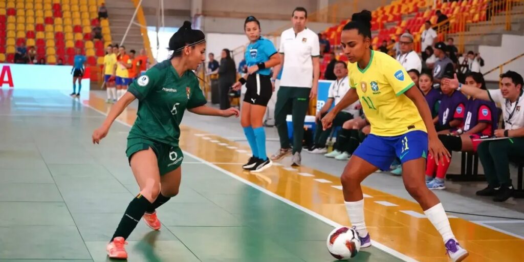 Brasil atropela Bolívia na abertura da Copa América Feminina de Futsal