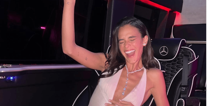 Bruna Marquezine aparece em fotos inéditas dos bastidores do Oscar; veja