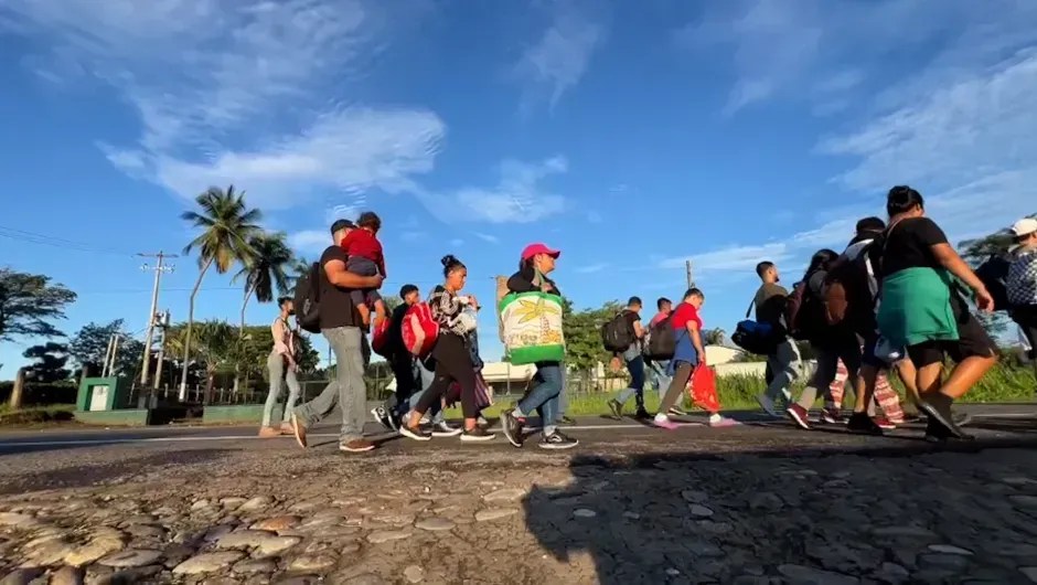 Trump deve invocar lei do século 18 para acelerar deportações, dizem fontes