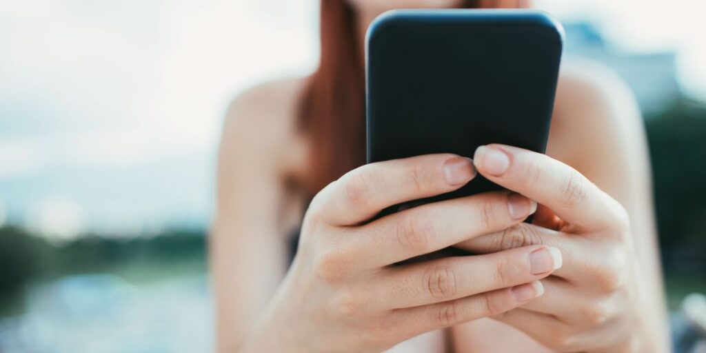 Popular nas redes sociais, “terapia da rejeição” pode agravar saúde mental