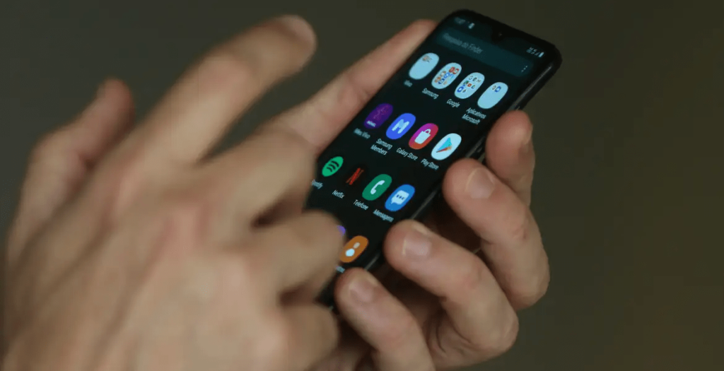 Celular Seguro: Nova notificação vai intimidar criminosos, diz especialista
