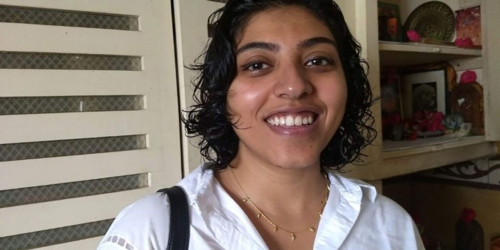 Estudante detida por protesto contesta acusações do governo Trump