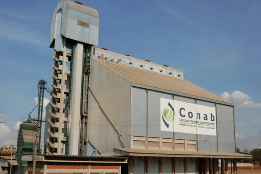 Conab divulga concurso com 403 vagas e salário acima de R$ 8,1 mil