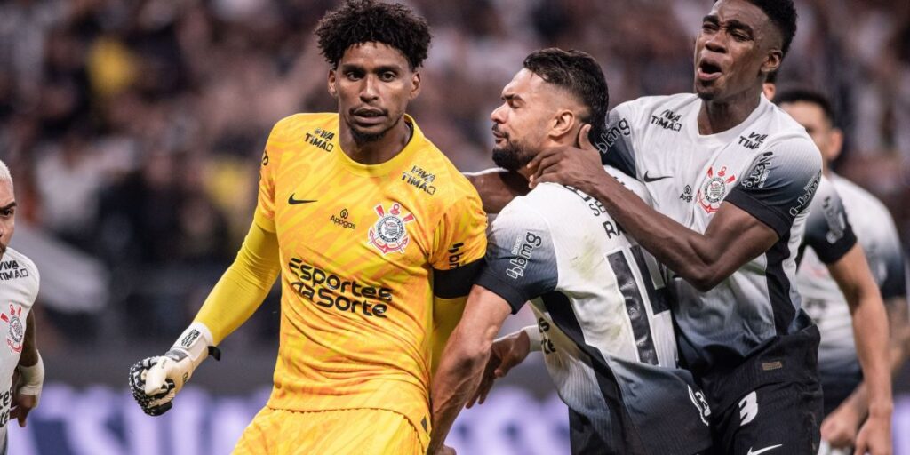 Nas mãos de Hugo Souza, Corinthians bate Palmeiras e é campeão paulista