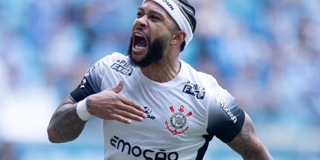 À CNN, jornalista revela contrato de Memphis Depay com o Corinthians