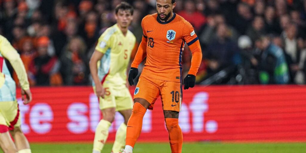 Veja como foi a atuação de Memphis Depay em Holanda x Espanha