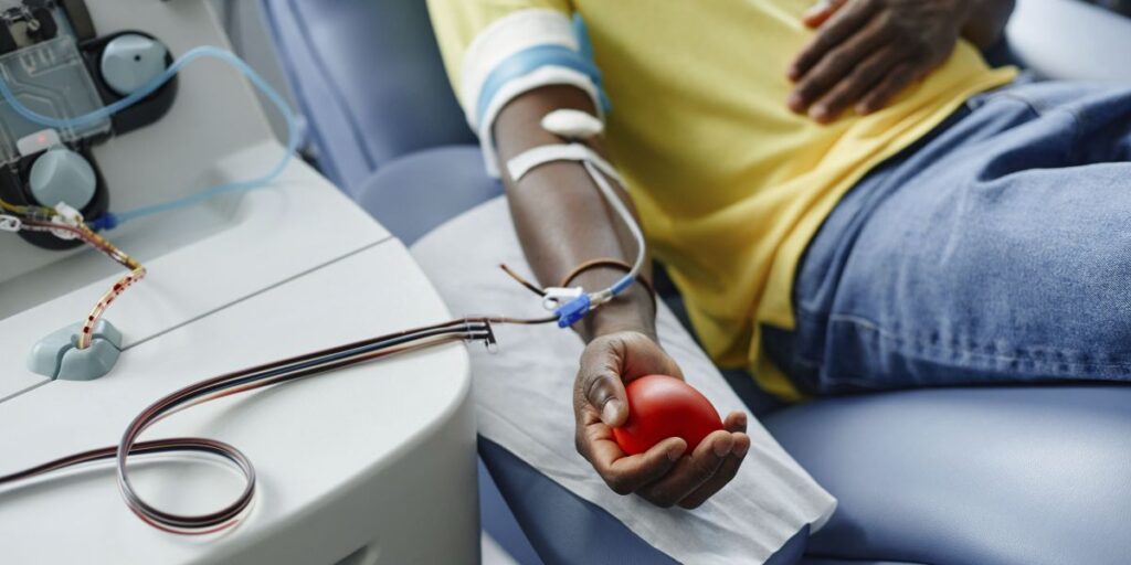 Doadores de sangue têm menor risco de desenvolver câncer, diz estudo