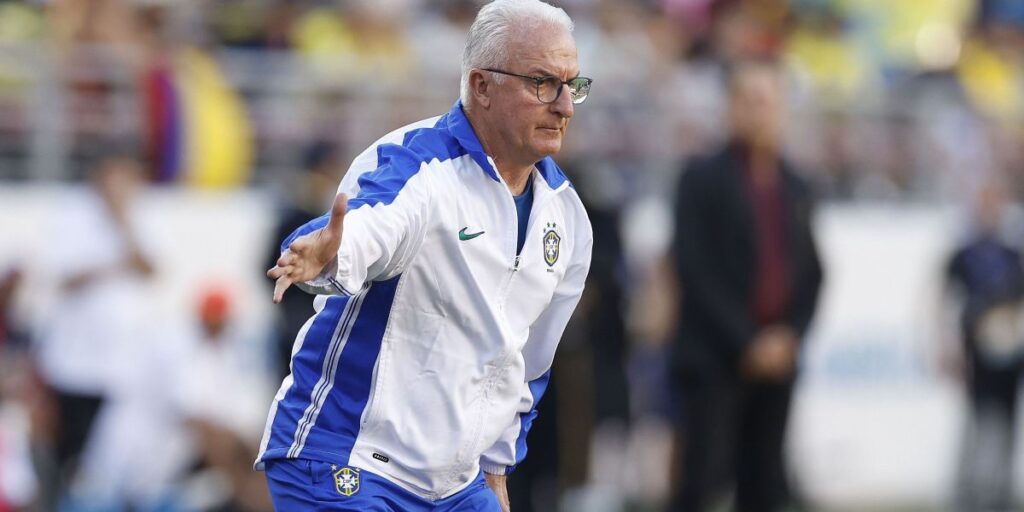 Veja cinco motivos que desgastaram a relação de Dorival Júnior na Seleção