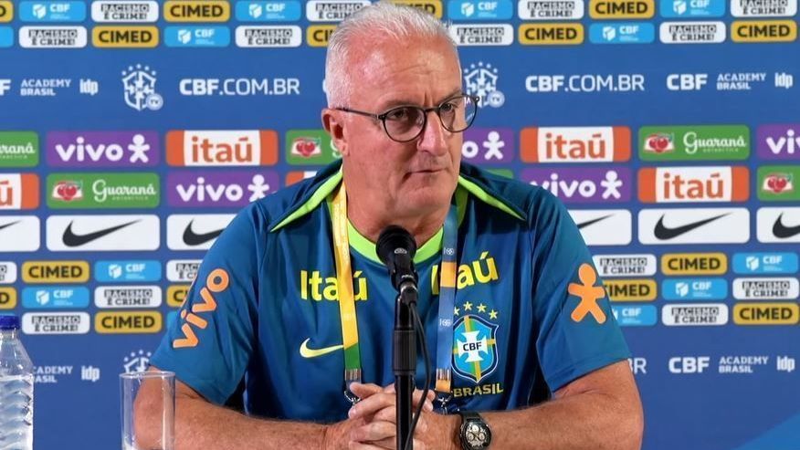 "Eliminatórias nunca foram fáceis", minimiza Dorival sobre jogo do Brasil