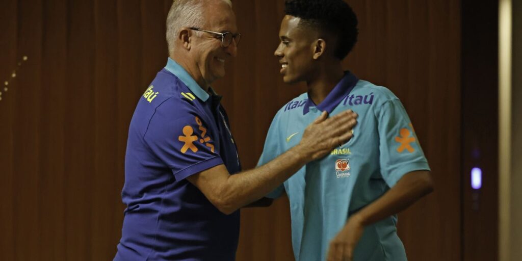 Estêvão, Vini Jr, Endrick e Rodrygo se apresentam à Seleção Brasileira