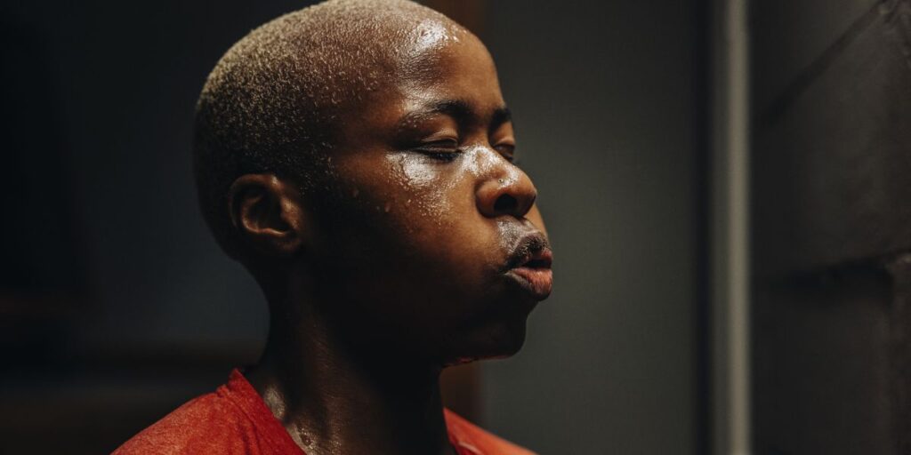 Hot ioga e mais: os prós e contras dos treinos em alta temperatura