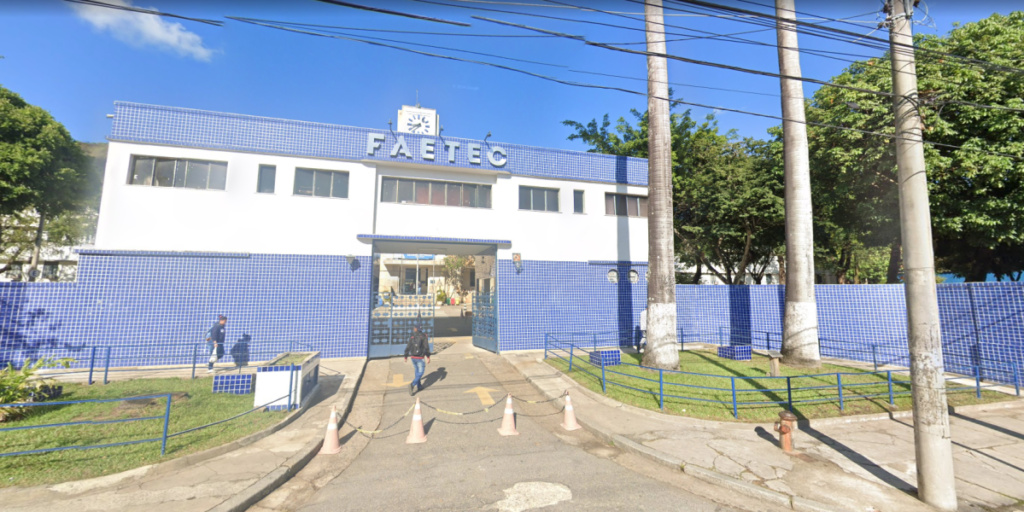 Mulher é baleada dentro de campus da Faetec na zona norte do Rio