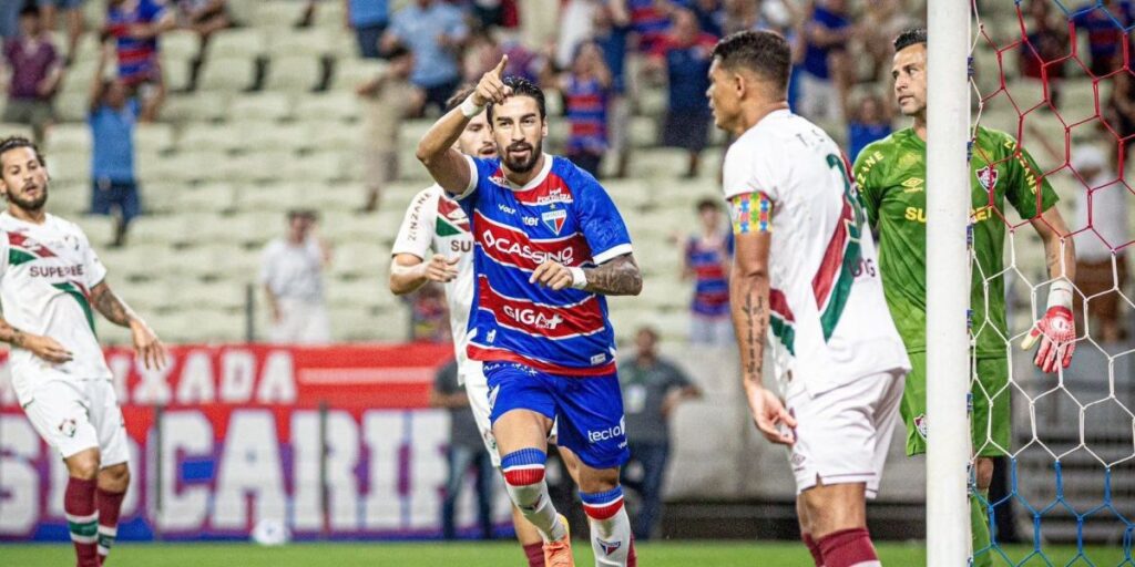 Primeiro gol do Brasileirão 2025 foi de estrangeiro; relembre a última vez