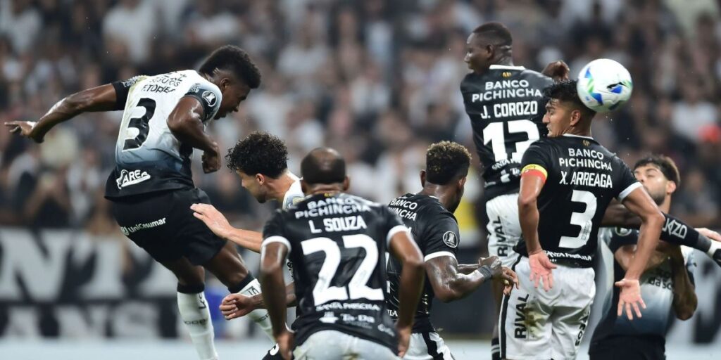 Romero mira final após queda na Libertadores: "Temos que ser campeões"