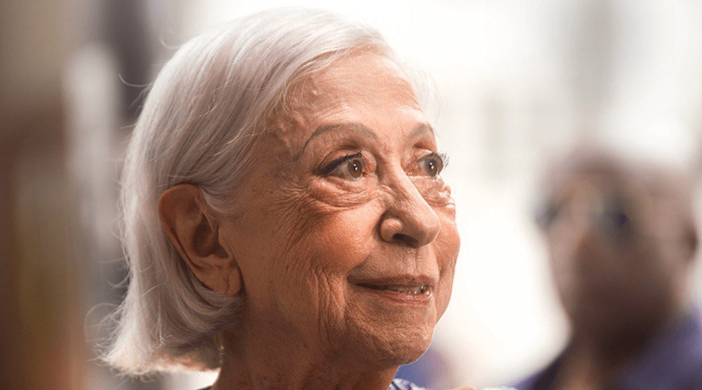 Em vídeo, Fernanda Montenegro comenta sobre sucesso de "Vitória": "Emoção"