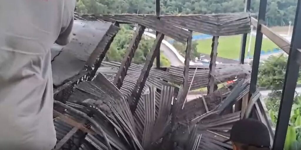 Vídeo: Laje desaba e deixa um morto e três feridos na Grande SP