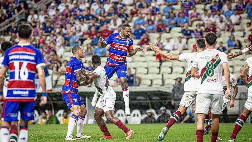 Fortaleza domina Fluminense e vence na estreia do Brasileirão