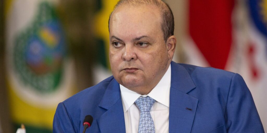 Não piso no mesmo terreno que Lula, diz Ibaneis Rocha à CNN