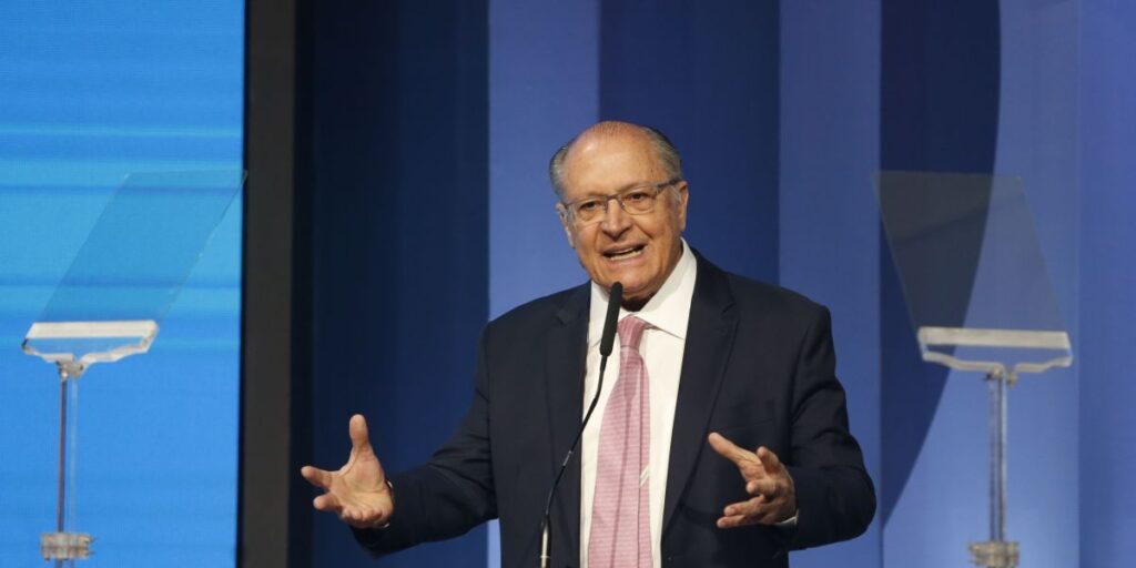 Alckmin sobre zerar ICMS na cesta básica: “o que puder fazer, ajuda”